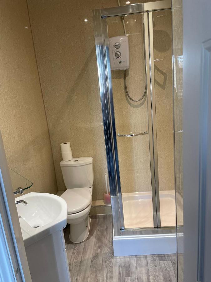 Отель Regency House Лафборо Экстерьер фото